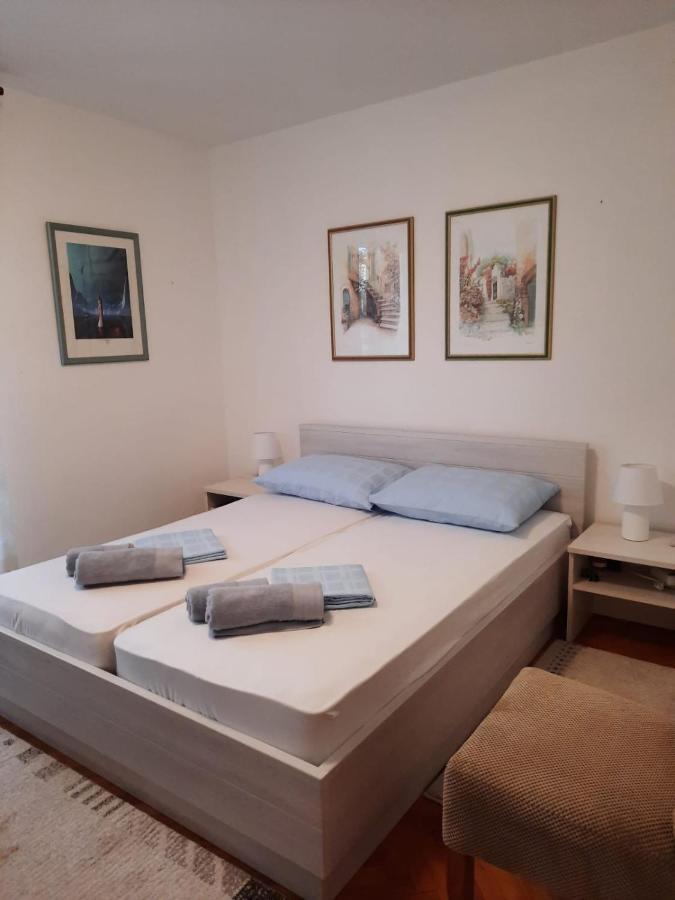 Holiday Home Marija Вантачичи Екстериор снимка